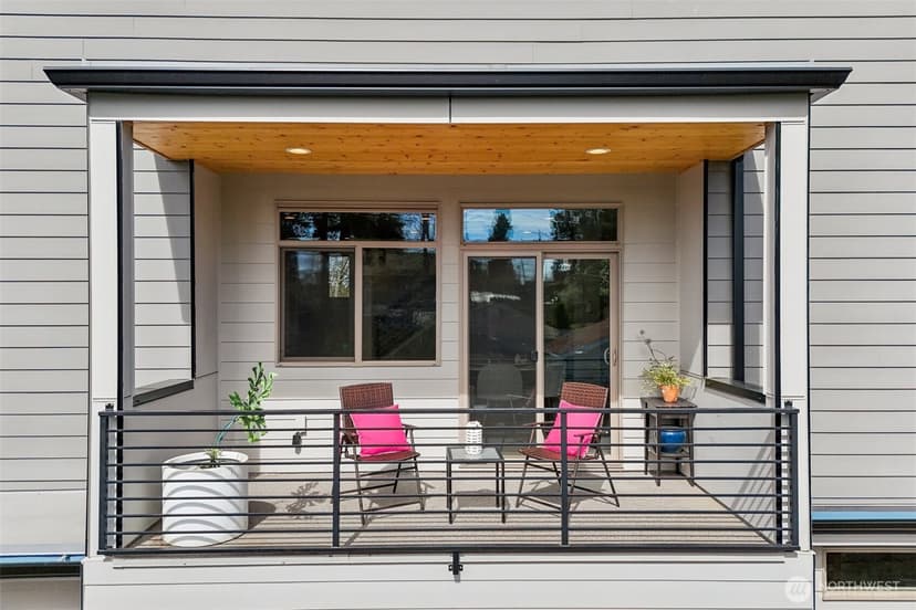 Property photo for 8410 17th Avenue SW #3, Seattle photo 25