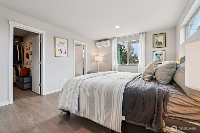 Property photo for 8410 17th Avenue SW #3, Seattle photo 27