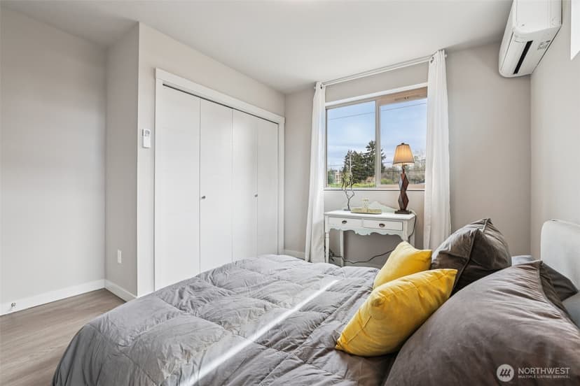 Property photo for 8410 17th Avenue SW #3, Seattle photo 33