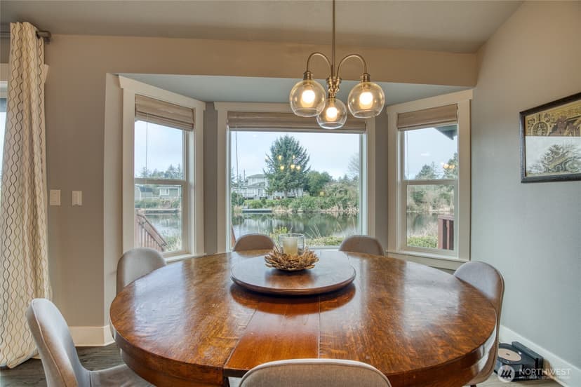 Property photo for 673 Island Circle SE, Ocean Shores photo 12