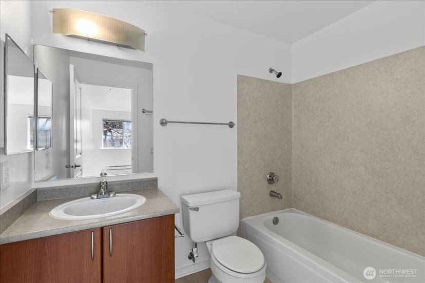 Property photo for 15415 35th Avenue W #C301, Lynnwood photo 22