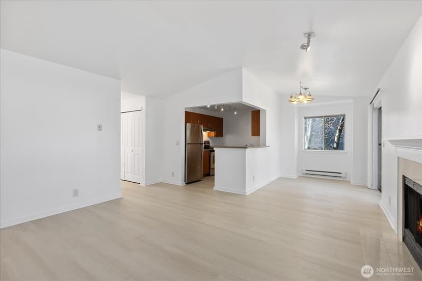 Property photo for 15415 35th Avenue W #C301, Lynnwood photo 10