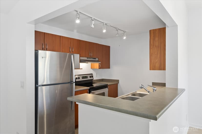 Property photo for 15415 35th Avenue W #C301, Lynnwood photo 15