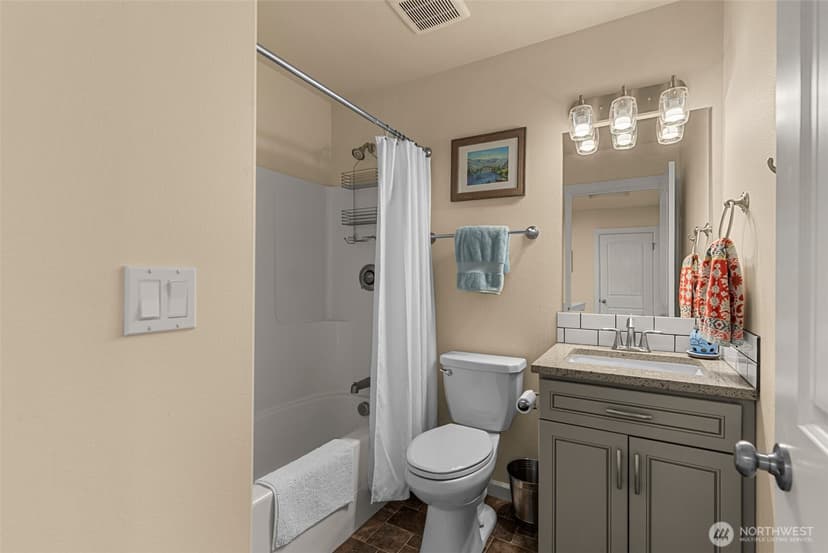 Property photo for 617 E Wapato Avenue, Chelan photo 21