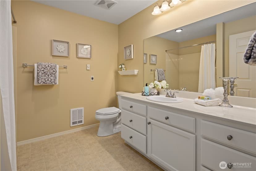 Property photo for 4133 224th Lane SE #302, Issaquah photo 27