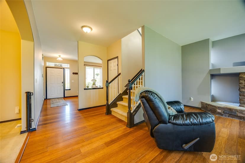 Property photo for 18623 87th Avenue Ct E, Puyallup photo 6