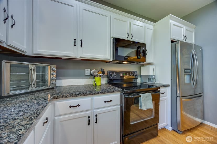 Property photo for 18623 87th Avenue Ct E, Puyallup photo 14
