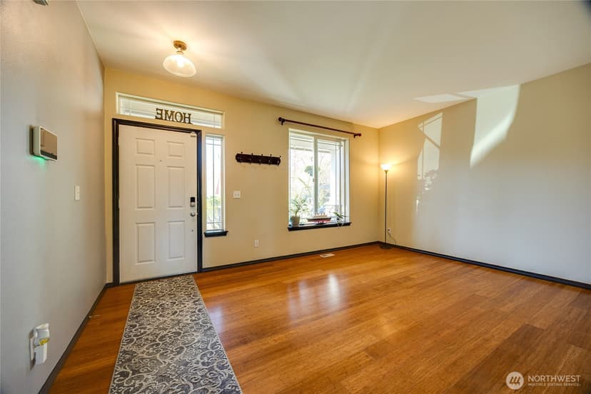 Property photo for 18623 87th Avenue Ct E, Puyallup photo 3