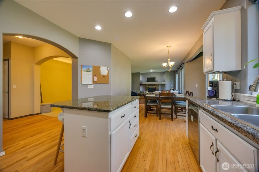 Property photo for 18623 87th Avenue Ct E, Puyallup photo 15