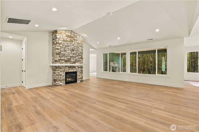 Property photo for 2128 277th Place NE, Arlington photo 5