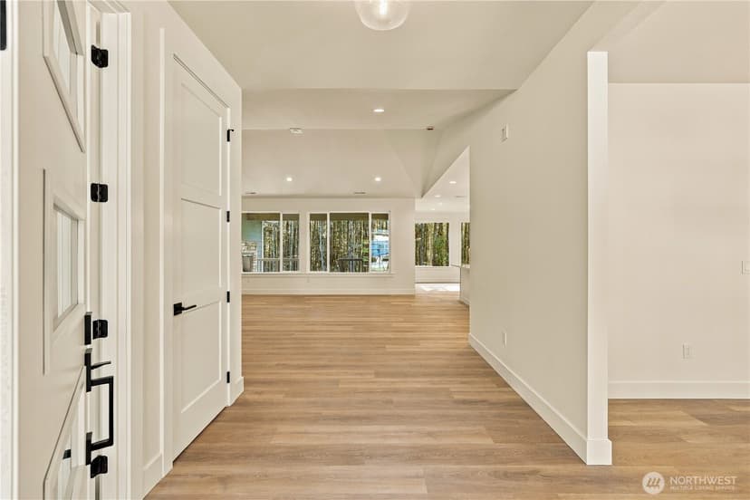 Property photo for 2128 277th Place NE, Arlington photo 4
