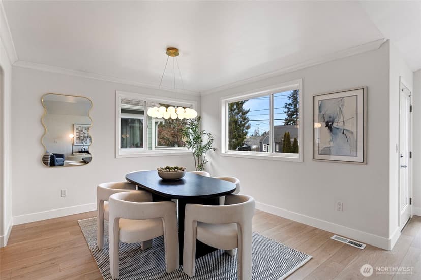 Property photo for 347 N 103rd Street, Seattle photo 7
