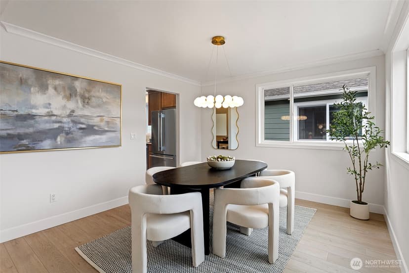 Property photo for 347 N 103rd Street, Seattle photo 6