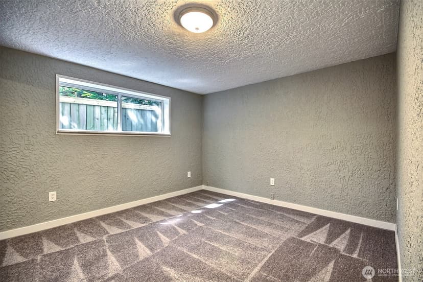 Property photo for 310 9th Avenue, Kirkland photo 9