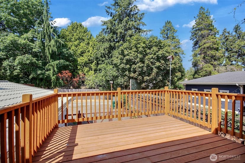 Property photo for 310 9th Avenue, Kirkland photo 19