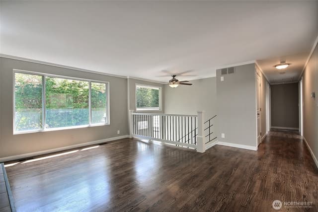Property photo for 310 9th Avenue, Kirkland photo 4