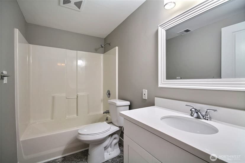 Property photo for 310 9th Avenue, Kirkland photo 16