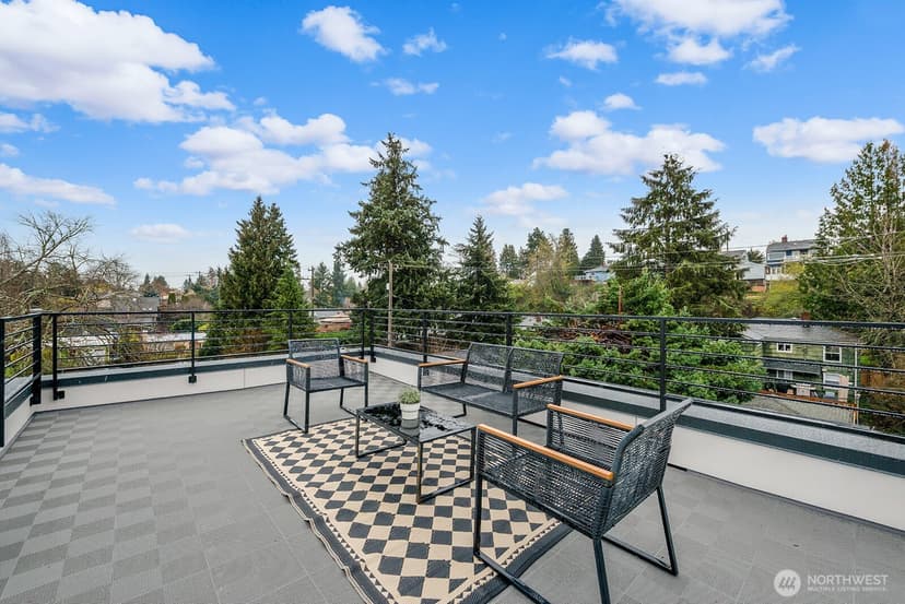 Property photo for 3216 47th Avenue SW, Seattle photo 13