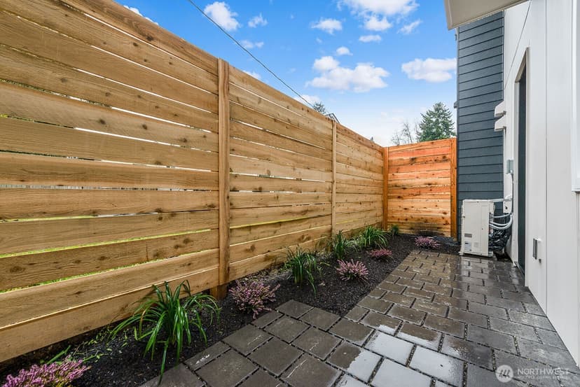 Property photo for 3216 47th Avenue SW, Seattle photo 19