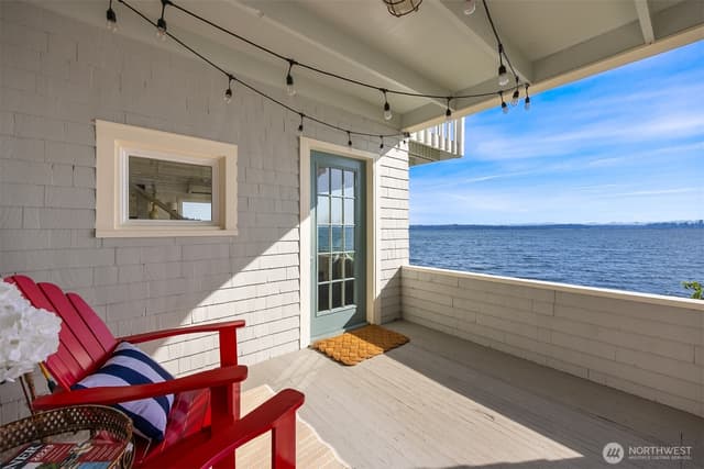 Property photo for 5430 Rockaway Beach Road NE, Bainbridge Island photo 4
