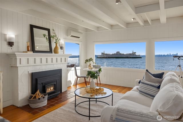 Property photo for 5430 Rockaway Beach Road NE, Bainbridge Island photo 2