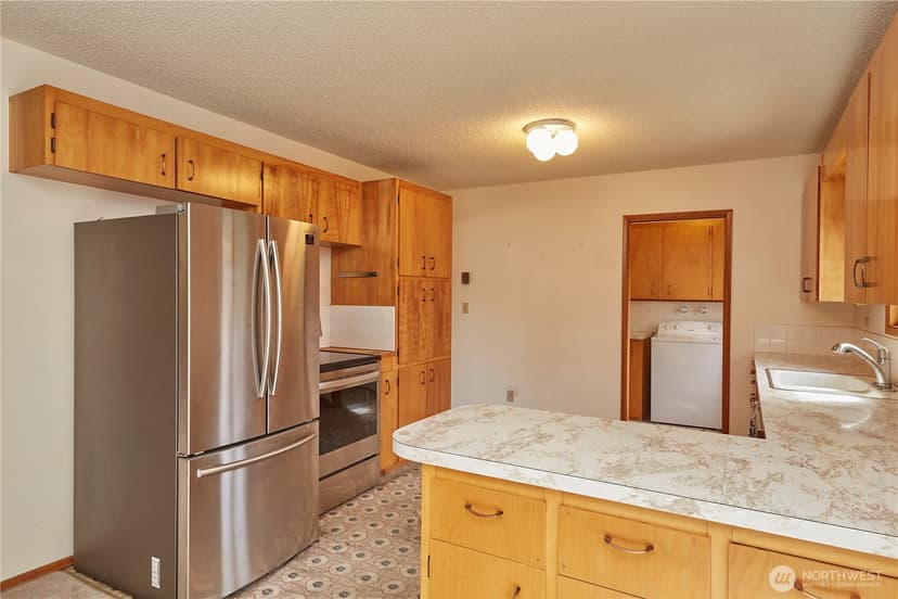 Property photo for 2903 NE Rozewood Drive, Bremerton photo 11