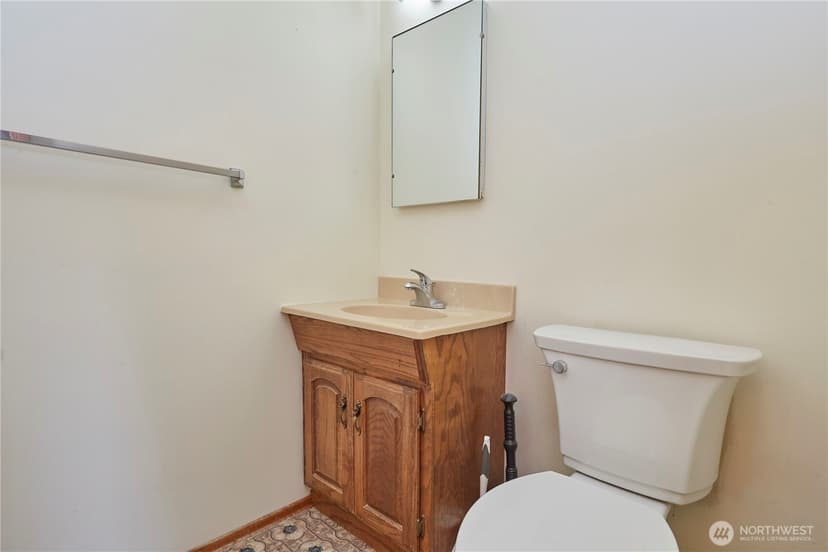 Property photo for 2903 NE Rozewood Drive, Bremerton photo 15