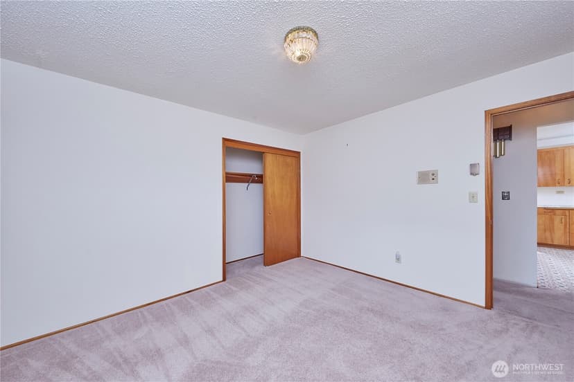 Property photo for 2903 NE Rozewood Drive, Bremerton photo 19