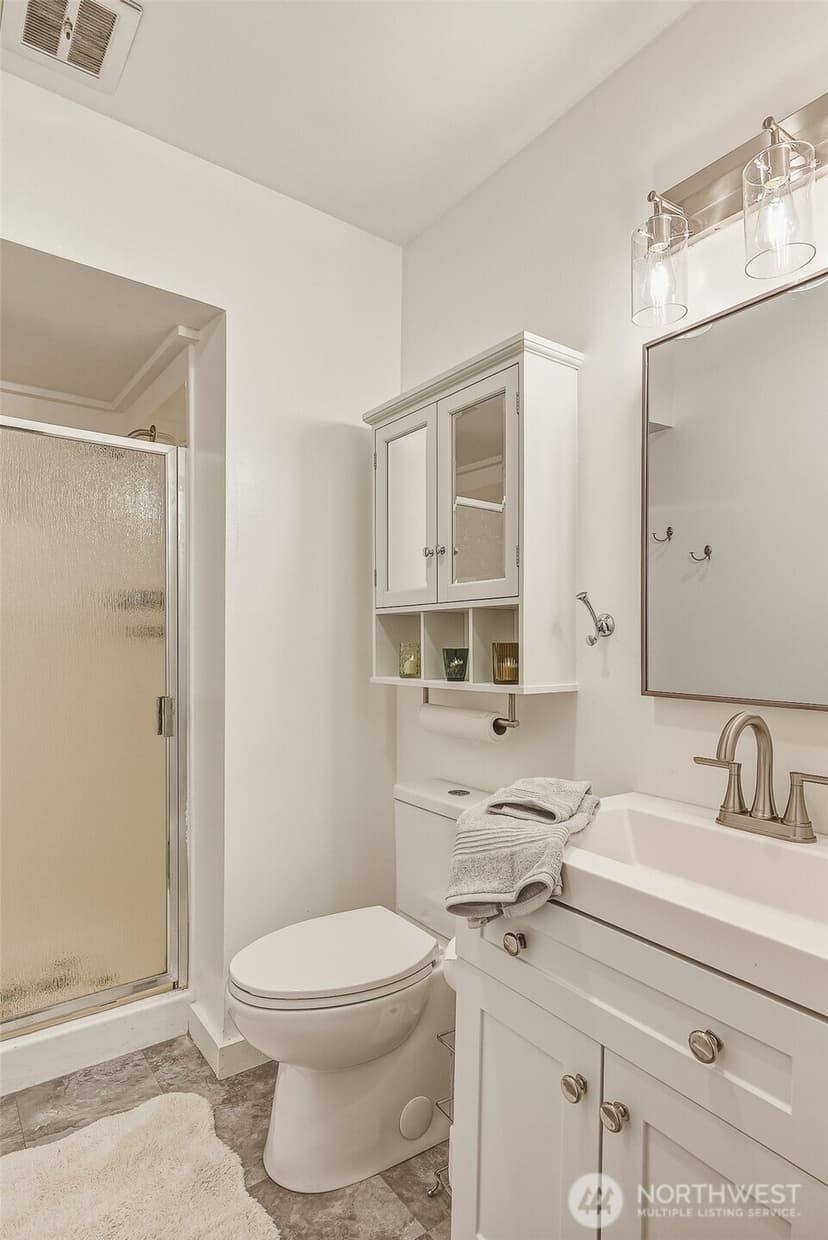 Property photo for 18906 8th Avenue NW #213, Shoreline photo 13