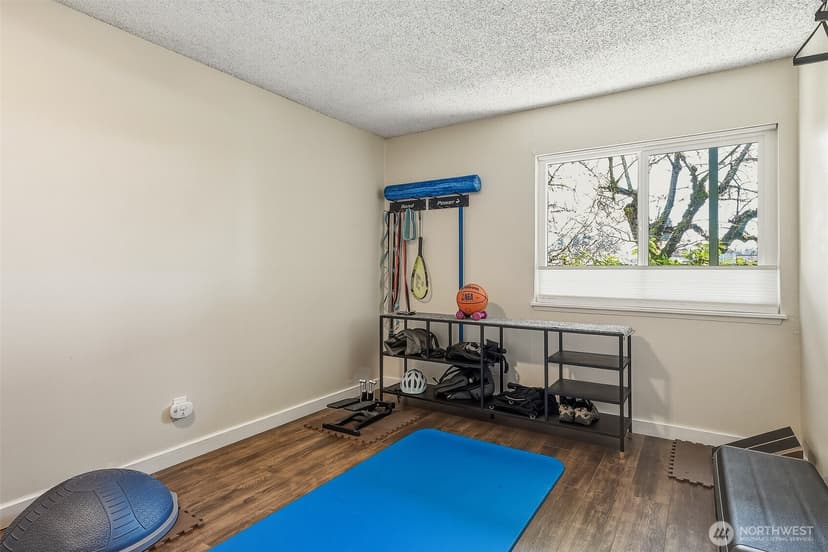 Property photo for 18906 8th Avenue NW #213, Shoreline photo 14