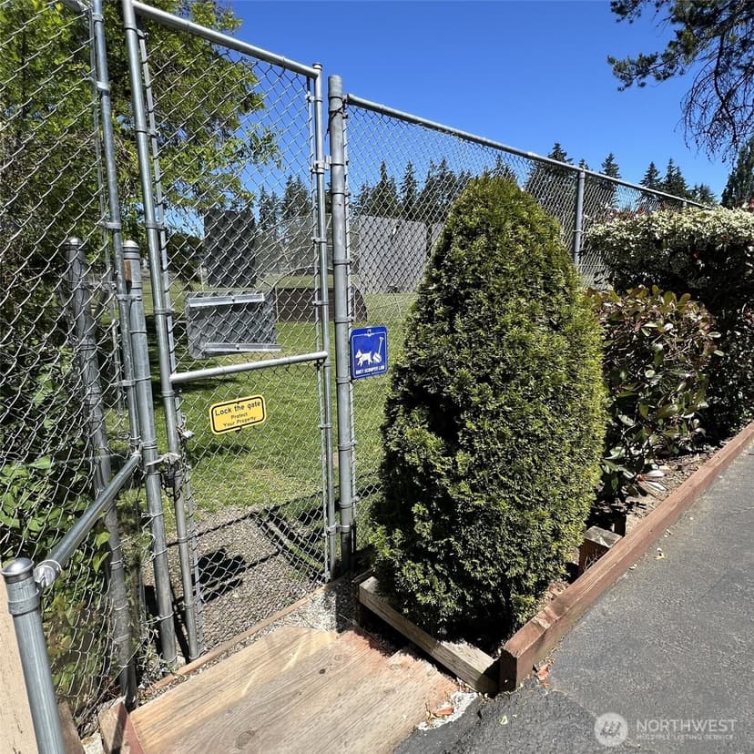 Property photo for 18906 8th Avenue NW #213, Shoreline photo 25