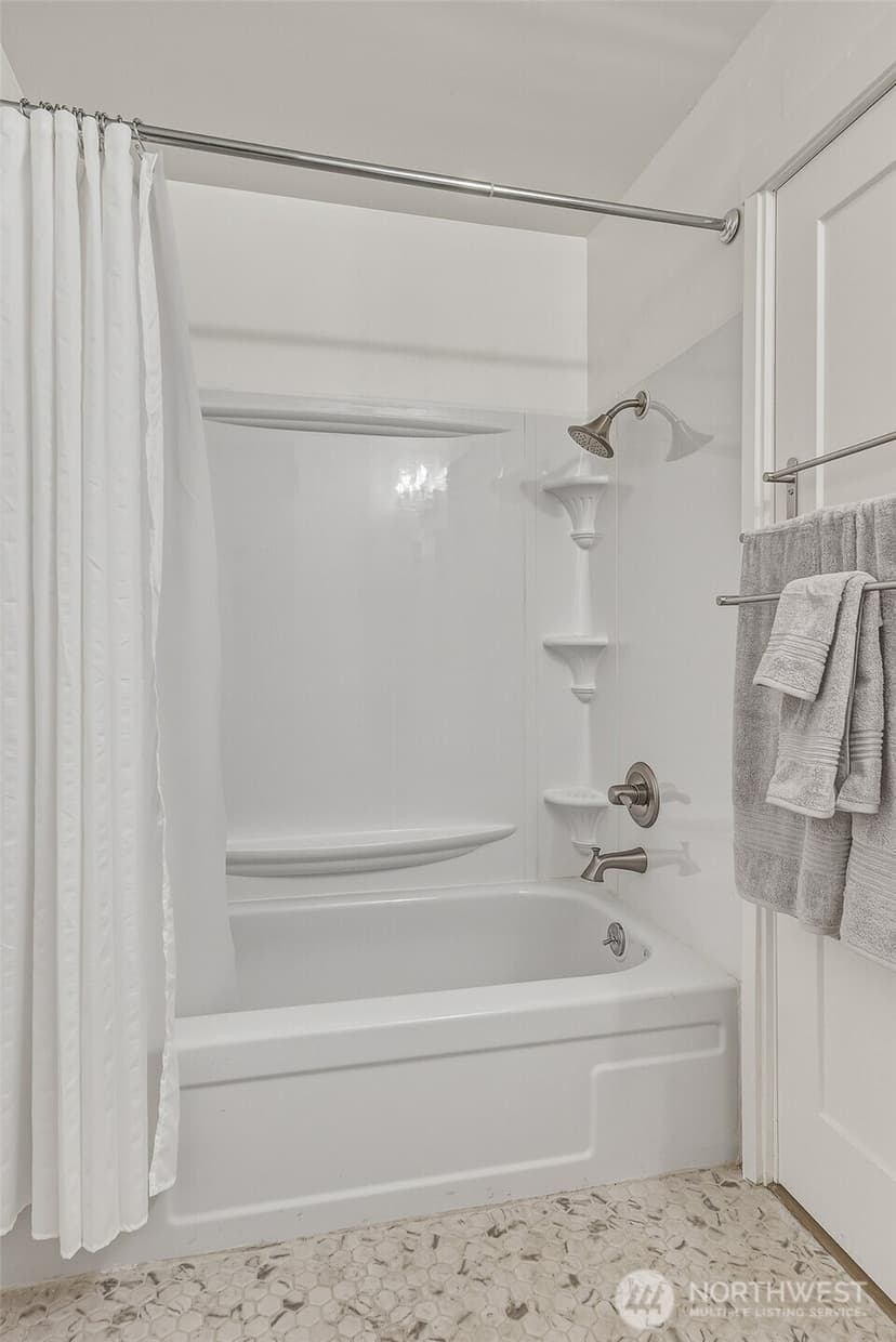 Property photo for 18906 8th Avenue NW #213, Shoreline photo 17