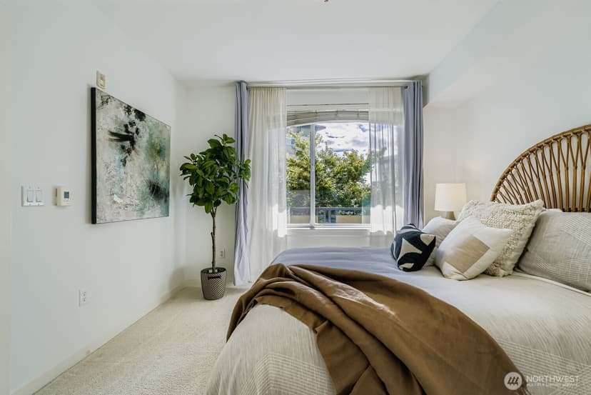 Property photo for 5440 Leary Avenue NW #332, Seattle photo 13