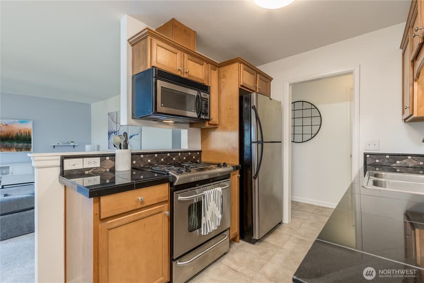 Property photo for 1113 Kirkland Avenue #4B, Kirkland photo 8