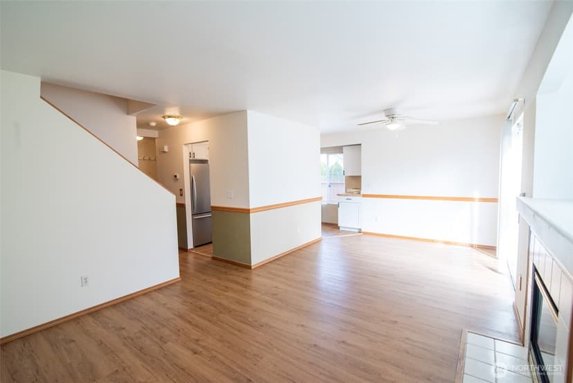 Property photo for 103 96th Avenue SE #A, Lake Stevens photo 5