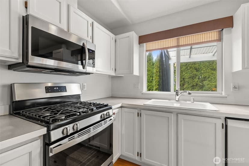 Property photo for 1731 Pottery Avenue, Port Orchard photo 12