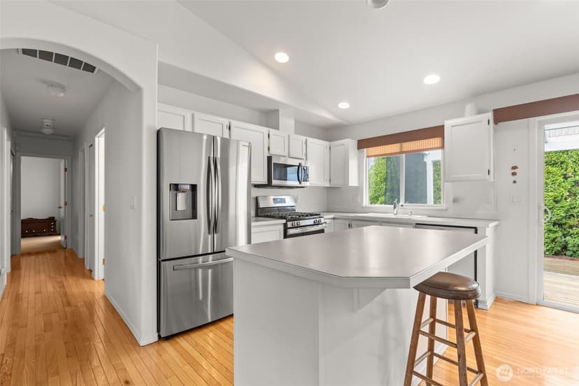 Property photo for 1731 Pottery Avenue, Port Orchard photo 6