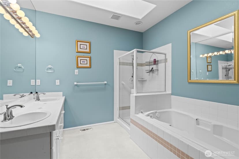 Property photo for 3012 N Narrows Drive #19, Tacoma photo 20