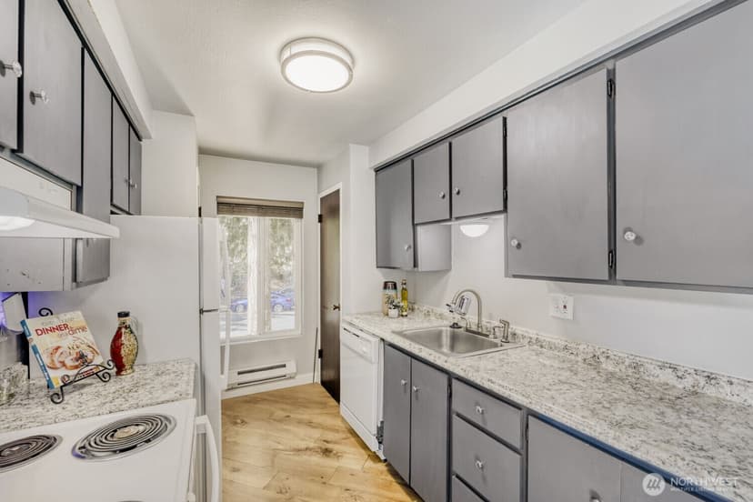 Property photo for 5620 5620 200th Street SW #A101, Lynnwood photo 17