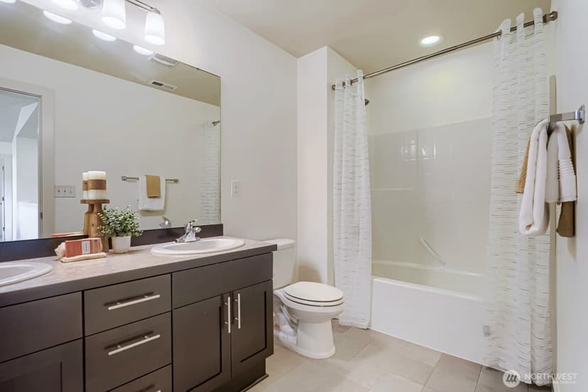 Property photo for 10701 SE 188th Street, Renton photo 20