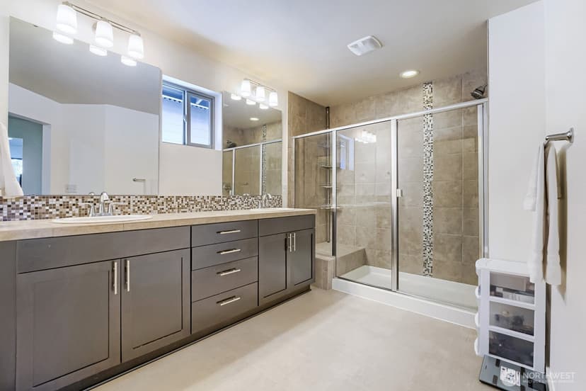Property photo for 10701 SE 188th Street, Renton photo 30