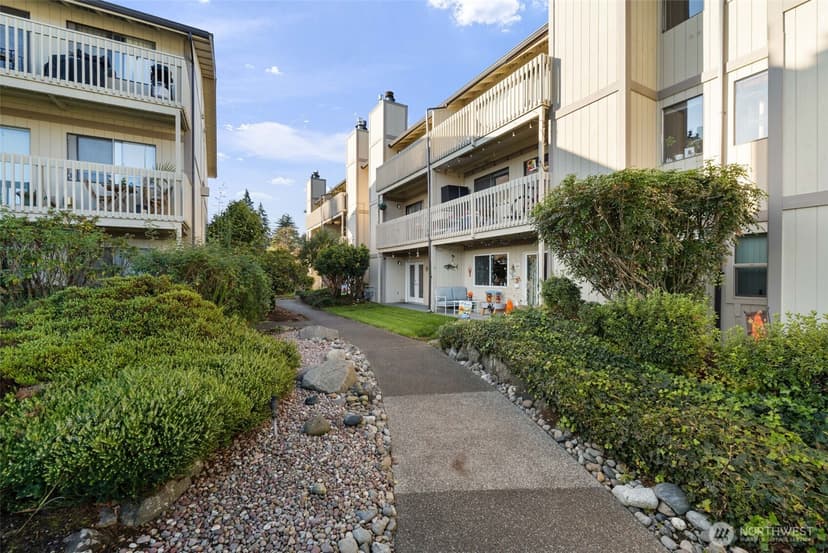 Property photo for 1735 Park Avenue #B207, Bremerton photo 23