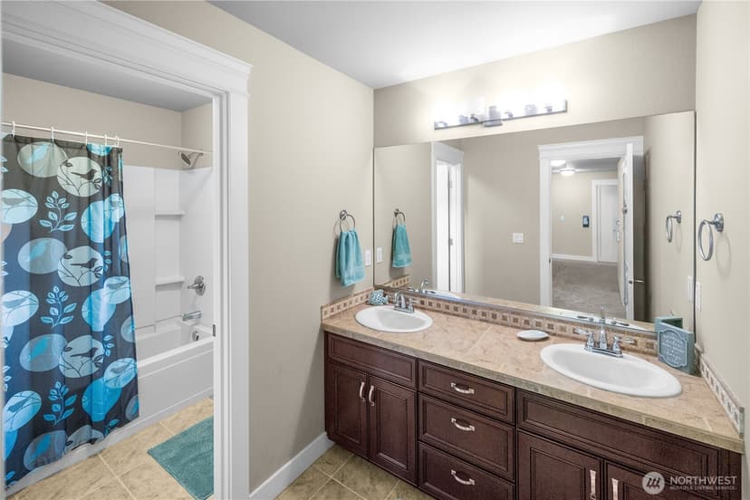 Property photo for 13802 111th Street Ct E, Puyallup photo 22