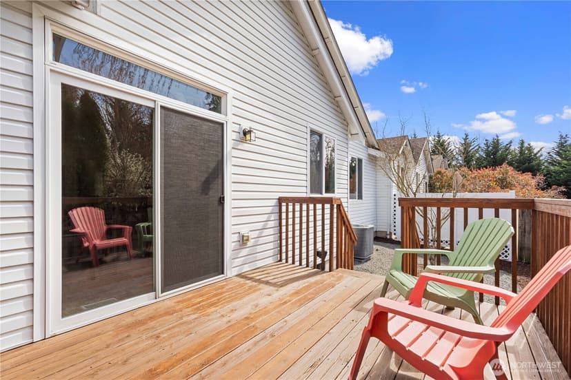 Property photo for 814 10th Street SE, Puyallup photo 26