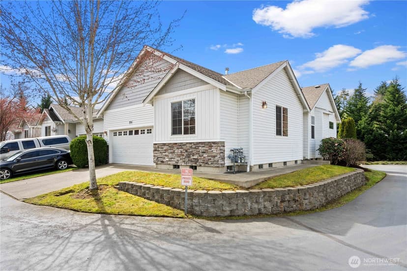 Property photo for 814 10th Street SE, Puyallup photo 30