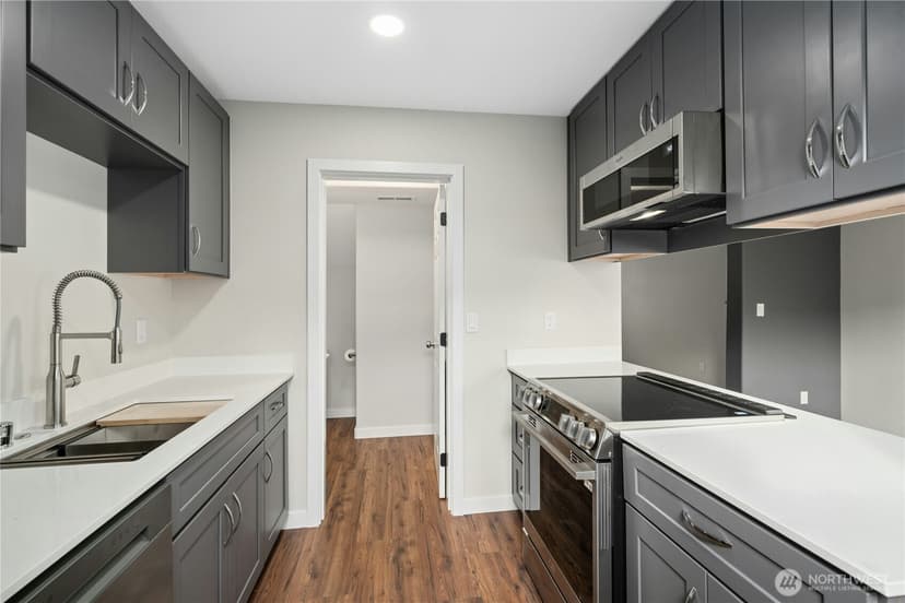 Property photo for 10908 62nd Street E, Puyallup photo 14
