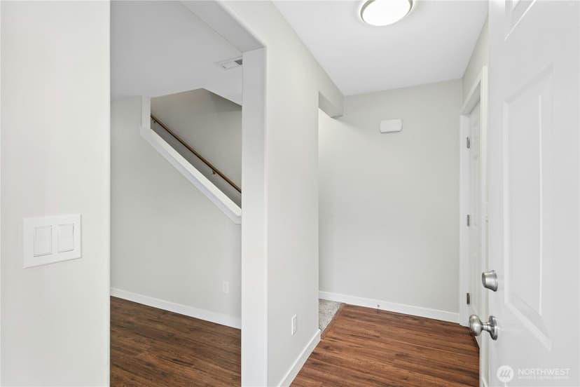 Property photo for 10908 62nd Street E, Puyallup photo 3