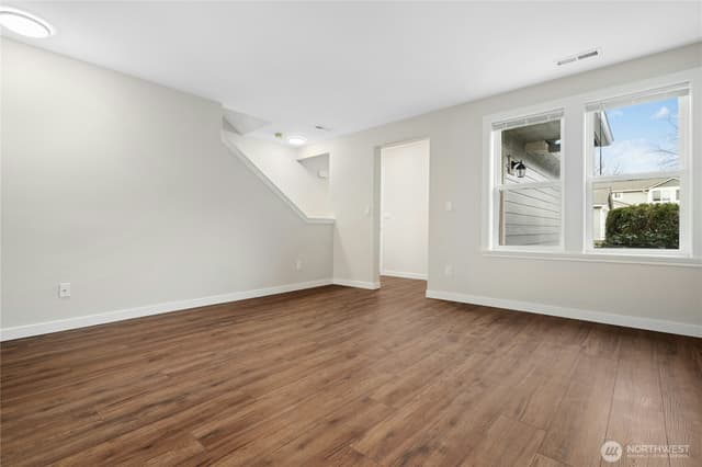 Property photo for 10908 62nd Street E, Puyallup photo 5