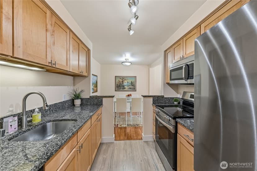 Property photo for 15827 NE Leary Way #B-116, Redmond photo 10