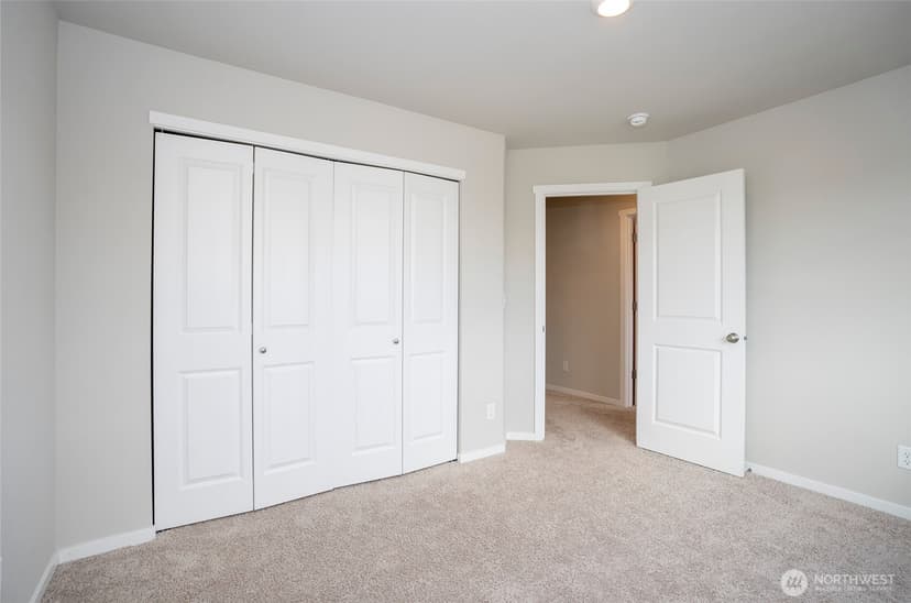 Property photo for 18703 108th Avenue E, Puyallup photo 31